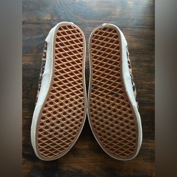 Leopard print Vans - Picture 2 of 3